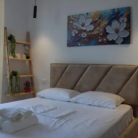 Aura Boutique Vlorë